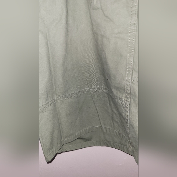 Mens Chaps shorts size 36 army green golfer short - Picture 2 of 7